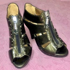 Söfft Leather Heels 💚